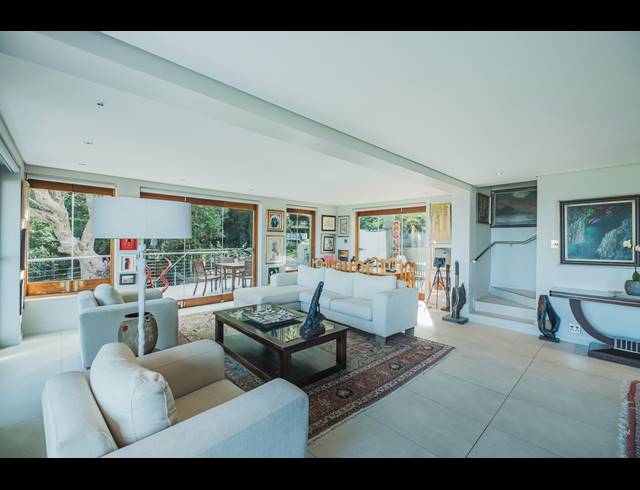 3 BEDROOM FREEHOLD TO LET IN CHAPMANS PEAK